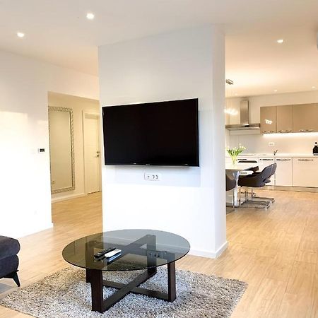 G Apartment Подстрана Екстер'єр фото