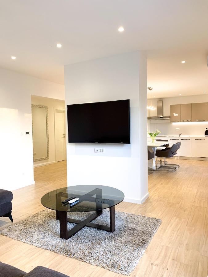 G Apartment Подстрана Екстер'єр фото