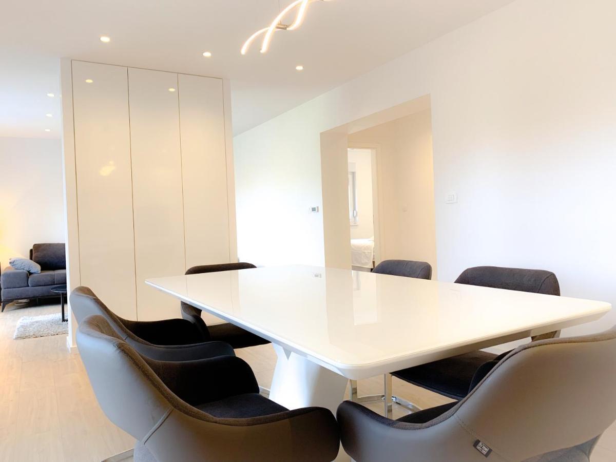 G Apartment Подстрана Екстер'єр фото
